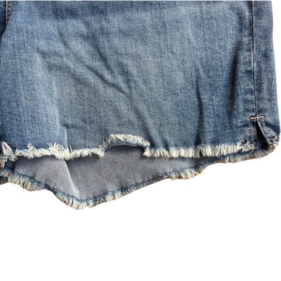 Seven7 Medium Wash Blue Denim Raw Hem Boyfriend Relaxed Jean Shorts Sz 12 - Picture 3 of 10